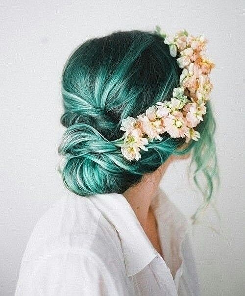 зеленые волосы фото девушек