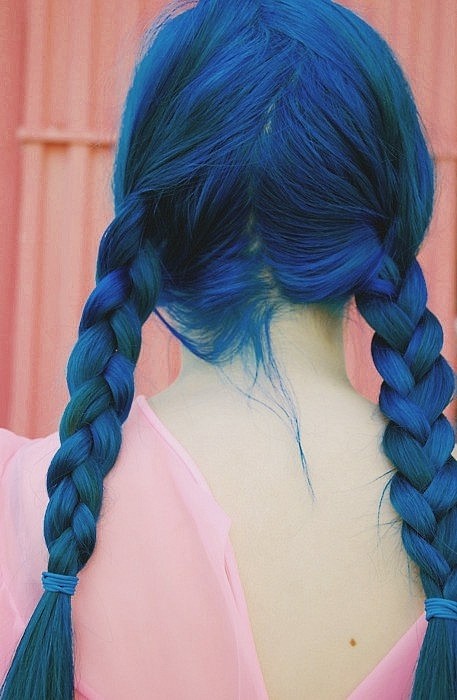 купить синюю краску для волос. фото девушек с синими волосами