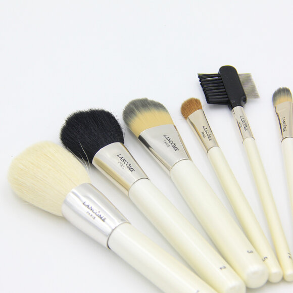 Набор макияжных кистей