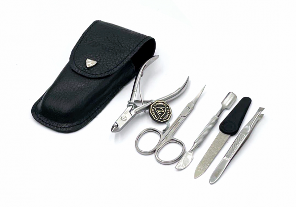 Маникюрный набор Zinger MS-Z2 Черный Маникюрный набор Zinger MS-Z2 Черный