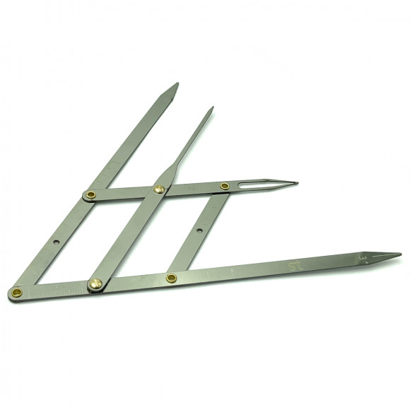 Циркуль для бровей металлический со съемной направляющей Циркуль для бровей металлический со съемной направляющей