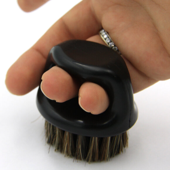 Щетка для усов, бороды и шеи Barber Pro